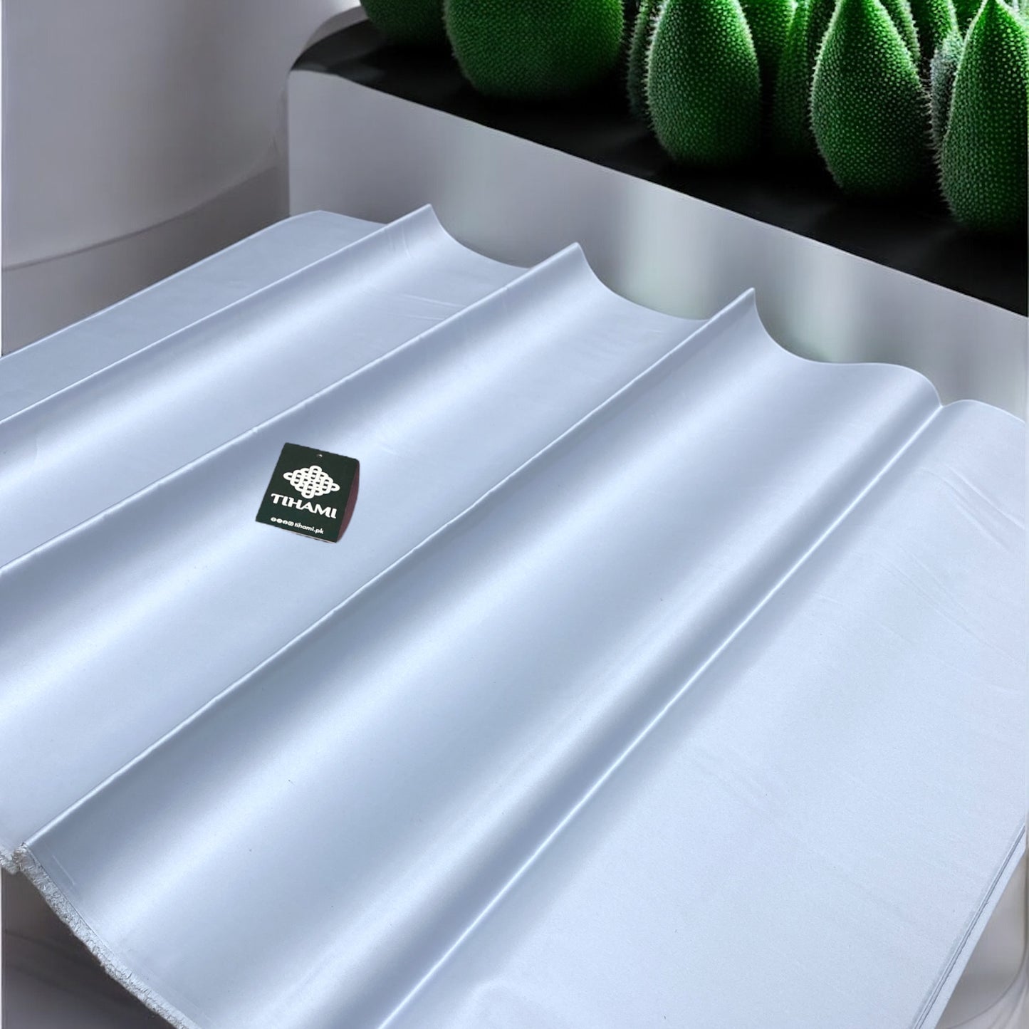 (Super white ) Shine satton for winter Seasons